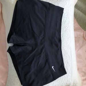 NWOT Nike Dri-Fit black workout shorts, Size Large